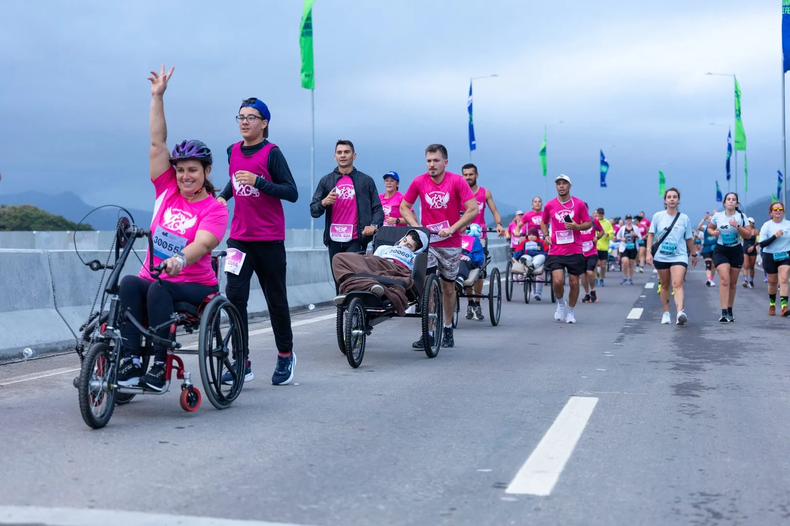 Maratona Internacional do Paraná na Ponte de Guaratuba