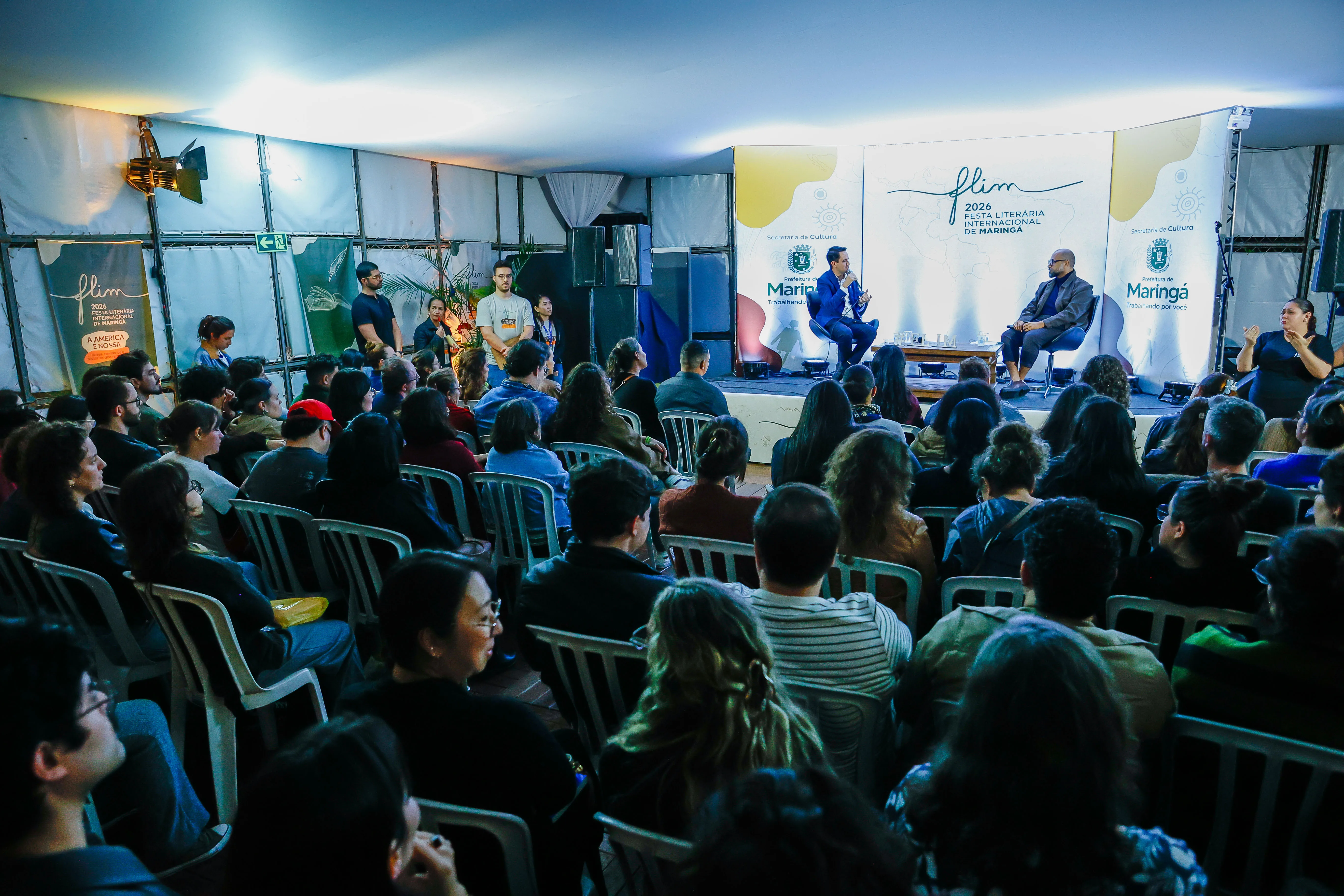 Com o tema “A América é Nossa”, a Festa Literária Internacional de Maringá (Flim 2026) segue até domingo, 18 (Crédito: Ricardo Lopes/PMM)