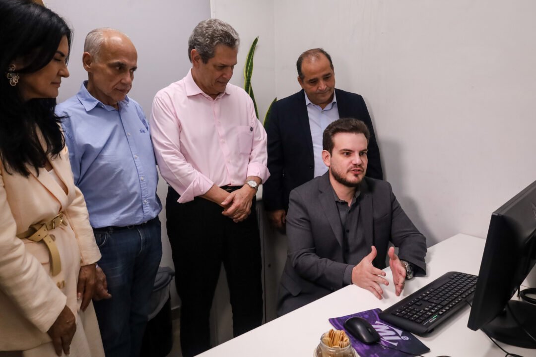 Vídeo: Prefeitura implanta serviço de teleinterconsultas para reduzir tempo de espera por consultas especializadas