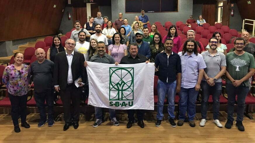 O planejamento da arborização, incluindo debates sobre diversidade de espécies e as melhores práticas de manejo, foram temas abordados no segundo dia do encontro