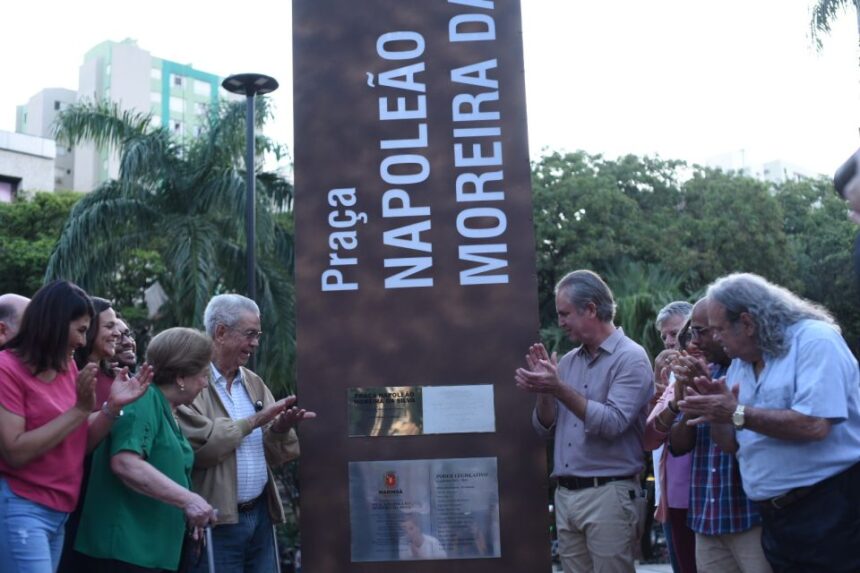 Modernização e revitalização da Praça Napoleão Moreira da Silva