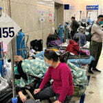 China diz que casos graves de covid-19 atingiram pico