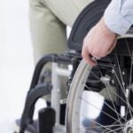 Entrega de 200 cadeiras de rodas pela Prefeitura à ANPR