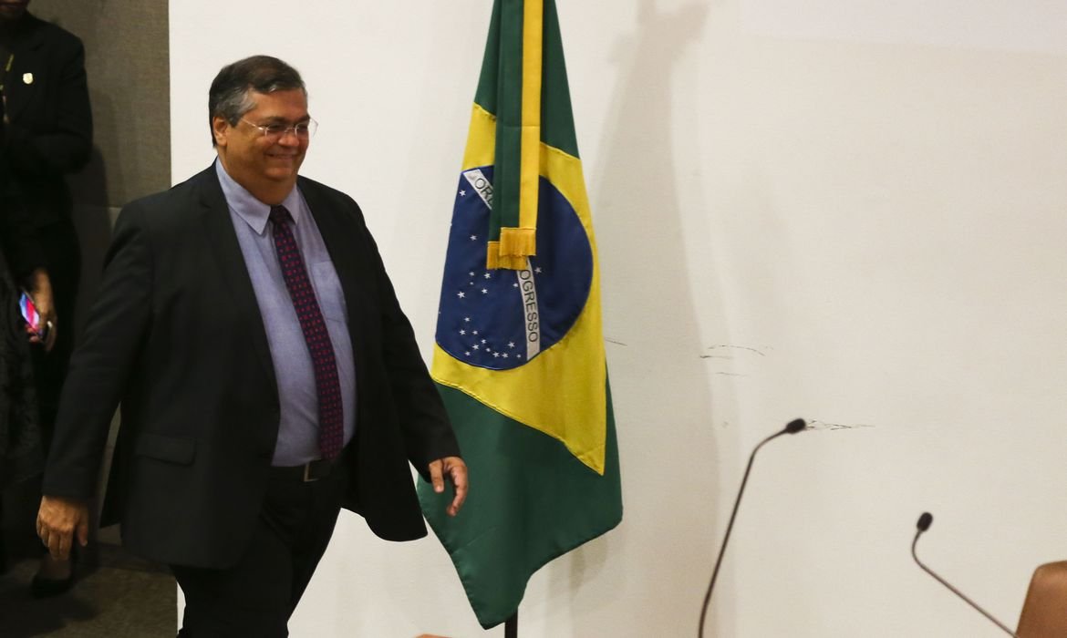 Flávio Dino diz: 'Ataque aos Três Poderes' não foi fato isolado