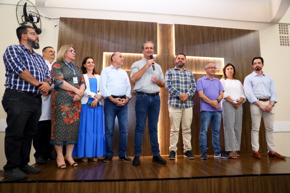 Prefeito Ulisses Maia inaugura novo ambulatório de especialidades no Hospital Municipal