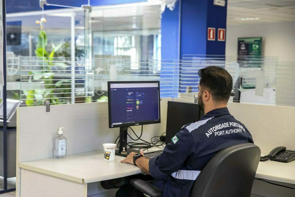 Portuários do Paraná usarão game "Hacker Rangers" para aprender sobre cyber segurança