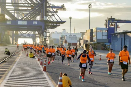 4ª Corrida do Porto bate recorde de público e reúne atletas de 15 estados brasileiros