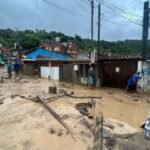 Deslizamento em Ubatuba mata criança