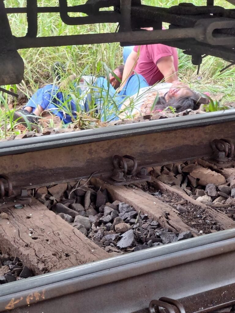 Acidente com ônibus da APE e Trem em Jandaia do Sul