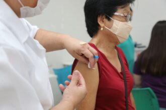 Vacina bivalente