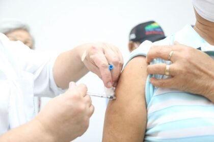 Prefeitura amplia vacinação bivalente contra a Covid-19 para todos os grupos prioritários a partir de segunda, 27