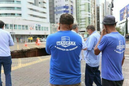 Cratera de Maringá: Prefeitura cobra Sanepar sobre rompimento de tubulação e pede soluções imediatas