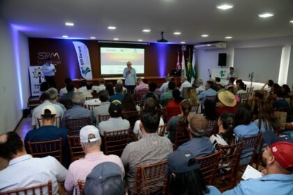 Modelo de implantação de agricultura orgânica é debatido na Expoingá