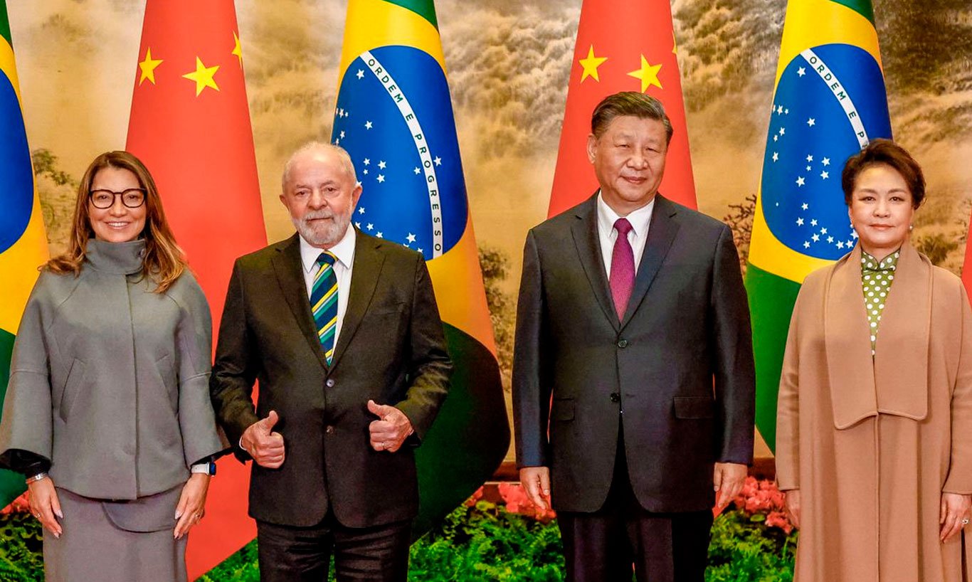 Lula diz que conversou com Xi Jinping sobre a guerra na Ucrânia, mas não revelou detalhes