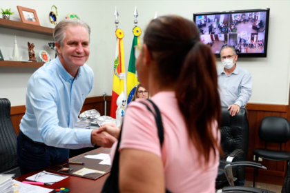 Gabinete Aberto: Prefeito Ulisses Maia atende a comunidade nesta quarta, 17