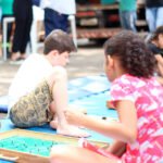 inclui atividades esportivas e de lazer