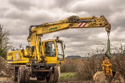 Indústria de máquinas e equipamentos aponta queda em janeiro