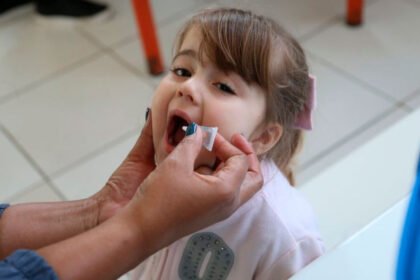 Prefeitura de Maringá retoma vacinação contra paralisia infantil em todas as UBSs na segunda, 5