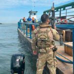 Extração ilegal de areia no Rio Paraná