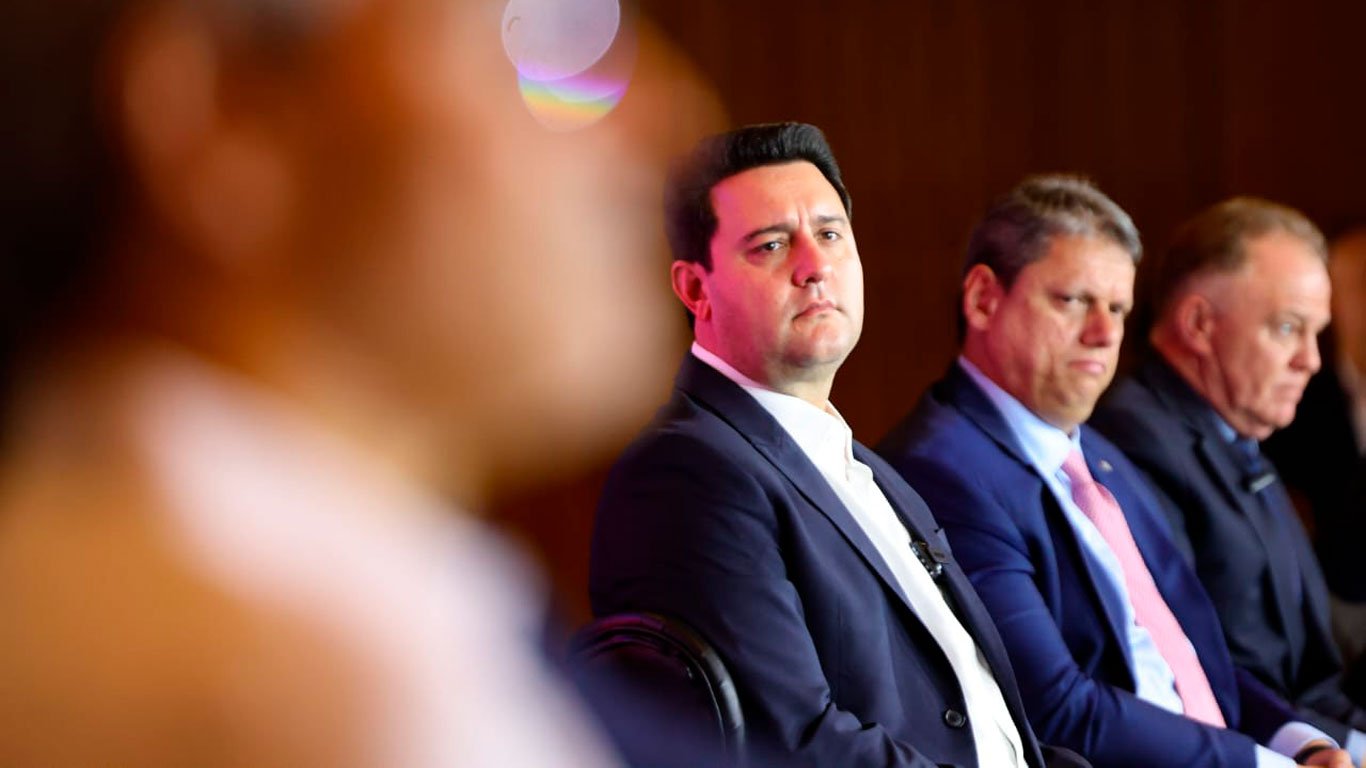 Ratinho sanciona lei que formaliza o Cosud, consórcio que reúne estados do Sul e Sudeste