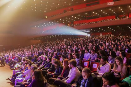 Em Curitiba: Paraná reafirma compromisso com o ensino superior no congresso nacional da ciência