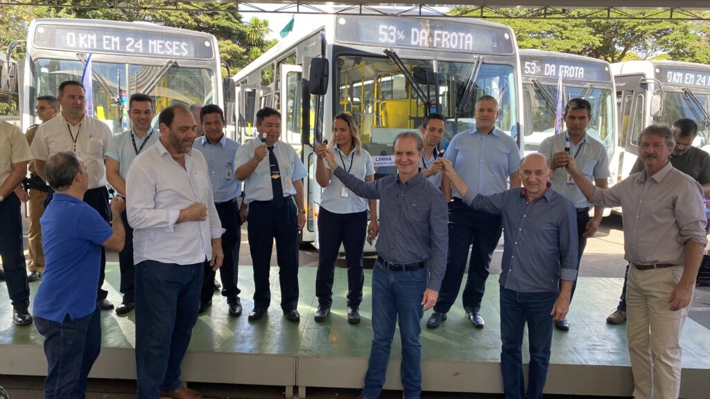 Novos ônibus