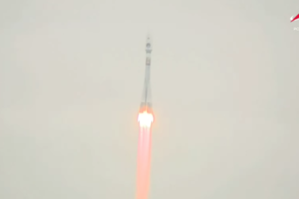 Rússia lança foguete