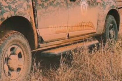 Viatura da Polícia Militar. 9 corpos carbonizados são encontrados em Mata de São João, na Bahia