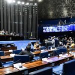 Plenário do Senado aprova MP que aumenta salário mínimo e amplia isenção do Imposto de Renda, nesta quinta, 24/08