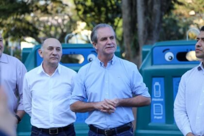 Edson Scabora E Ulisses Maia sobre Ecolix