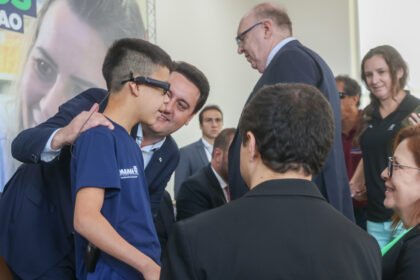 óculos com inteligência artificial