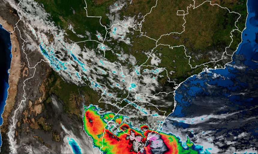 Simepar prevê chuvas no Paraná, Inmet prevê mais chuva forte em parte do Rio Grande do Sul