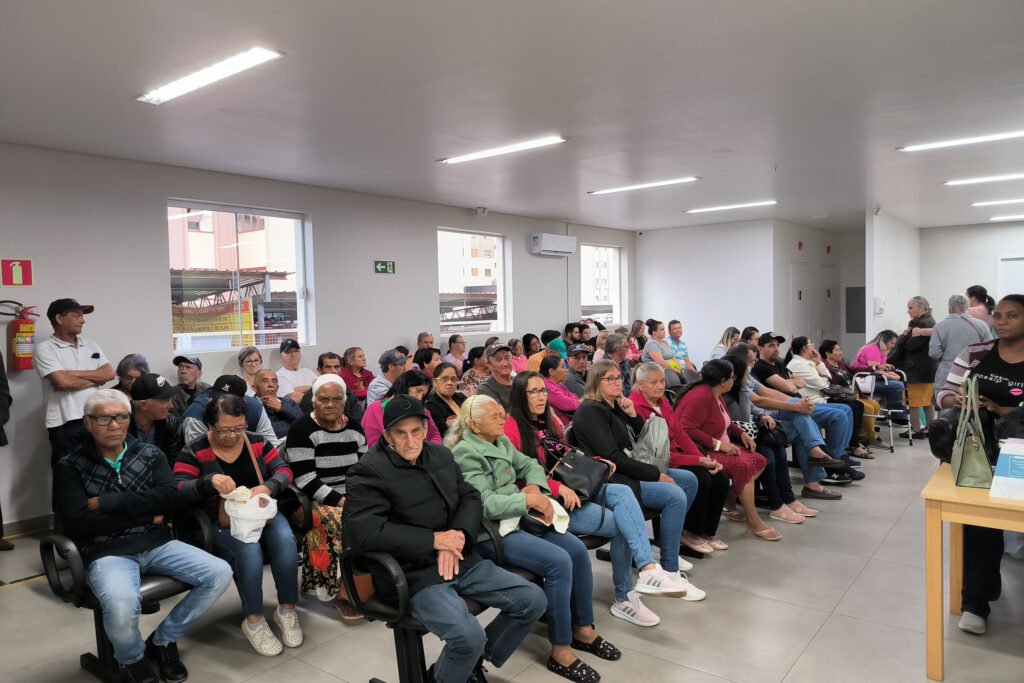 Comboio da Saúde atende 58 pessoas com cirurgias de catarata em Londrina