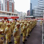 Paraná vai mandar mais 50 bombeiros para o Rio Grande do Sul neste domingo