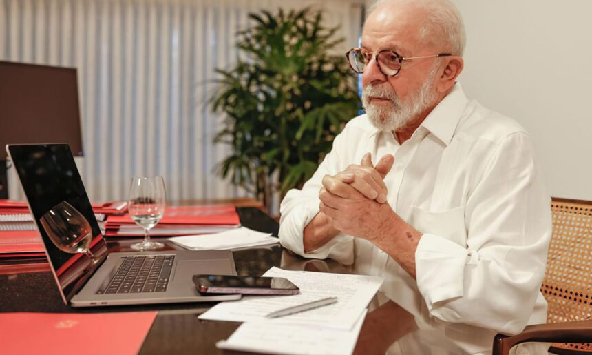 Conflito em Gaza; Lula conversa com presidente de Israel e pede corredor humanitário
