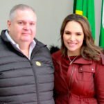 Alexandre Donato, o Xandão prefeito de de Corumbataí do Sul e a deputada Maria Victoria