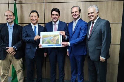 O prefeito Ulisses Maia cumpriu agenda em Brasília nesta quarta-feira, 25, em busca de investimentos para Maringá.