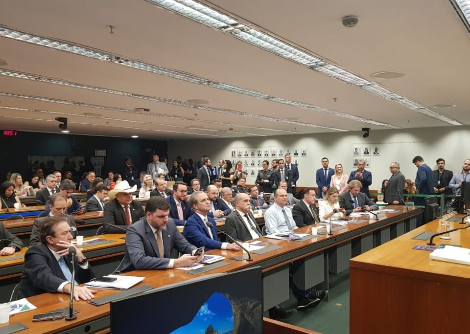 O prefeito Ulisses Maia cumpriu agenda em Brasília nesta quarta-feira, 25, em busca de investimentos para Maringá.