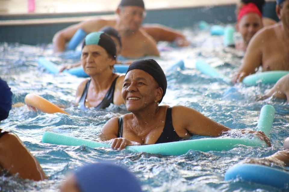 Centro Esportivo do Jardim Alvorada. natação, hidroginástica,