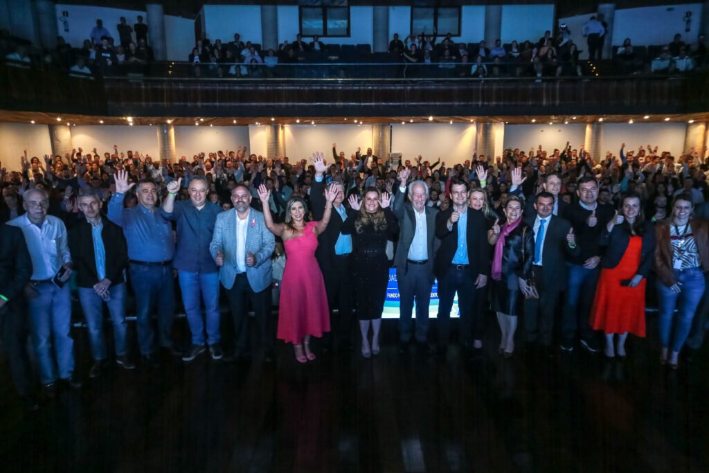 Municípios aprovam prorrogação de contratos com a Sanepar até 2048
Foto: Valdelino Pontes SECID