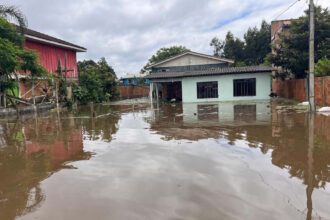 Fortes chuvas | 13 municípios do Paraná ainda estão em situação de emergência e Estado atende famílias afetadas