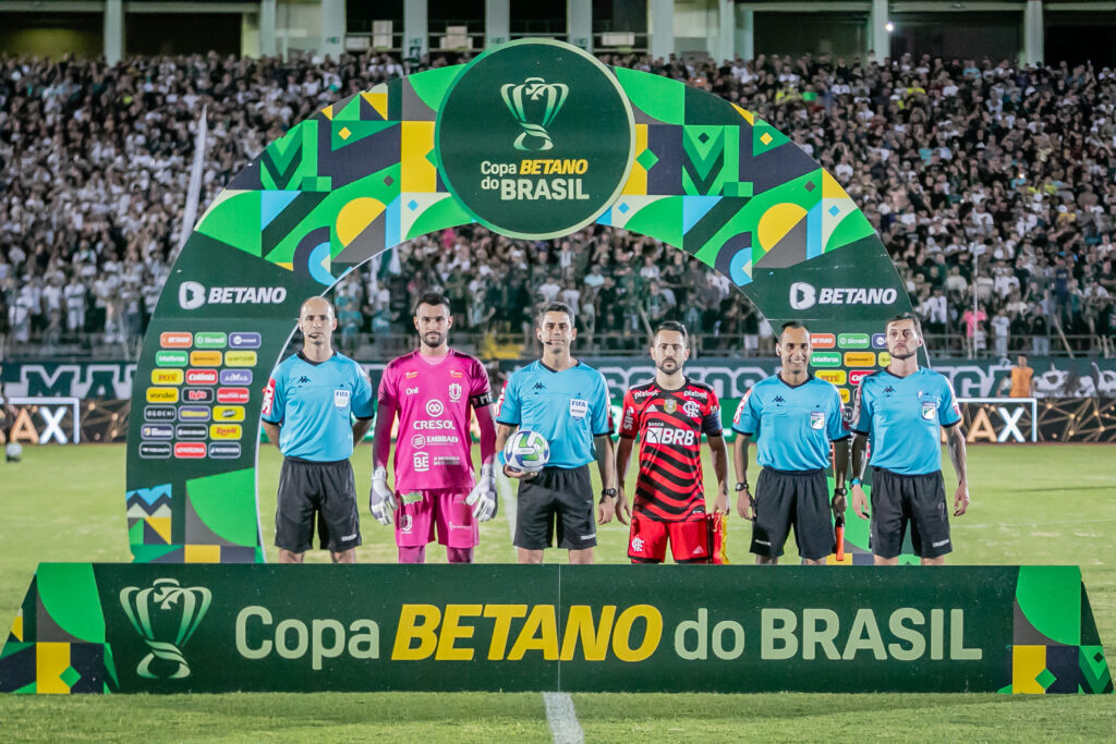 Maringá Futebol Clube completa 13 anos de existência