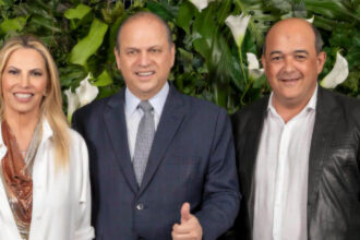 Cida Borghetti, Ricardo Barros e Odair Fogueteiro