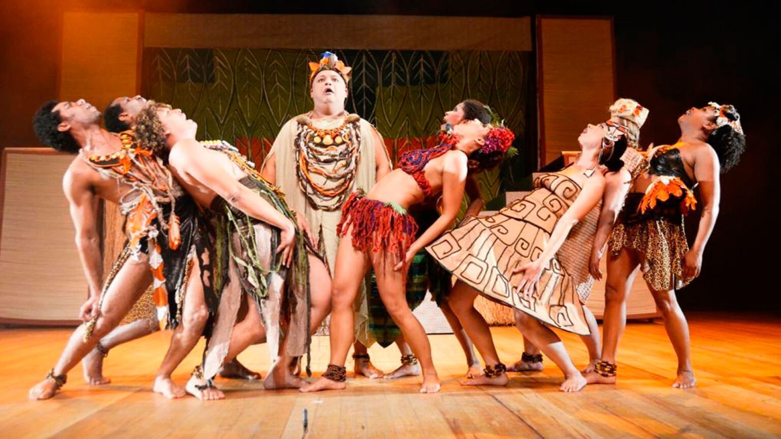 Festival Abaré de Teatro, projeto realizado pelo EmCena Brasil Produções