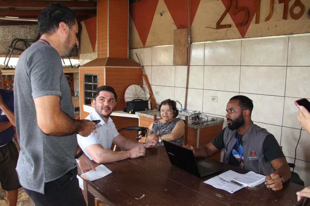 Idosa de 69 anos é atendida em casa pelo Procon