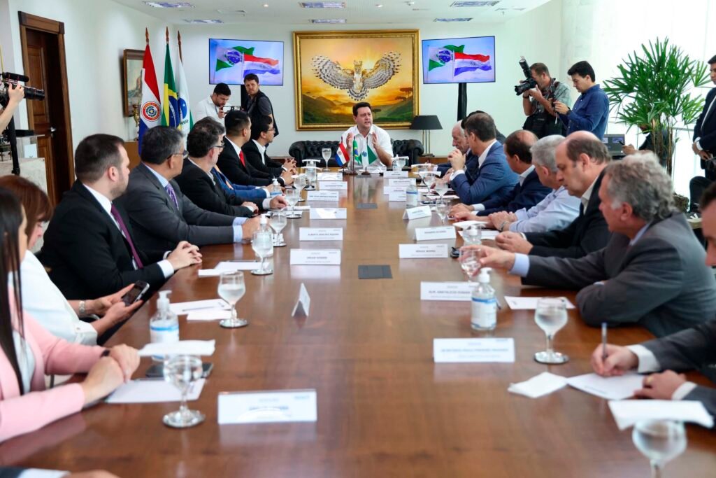 Paraná e o estado paraguaio do Alto Paraná firmam parceria para colaboração em saneamento