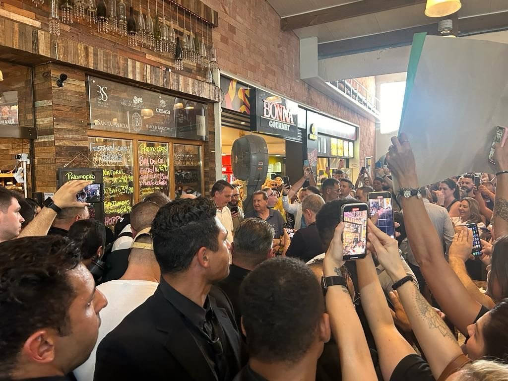 Delegado Jacovós recebe Bolsonaro em Curitiba