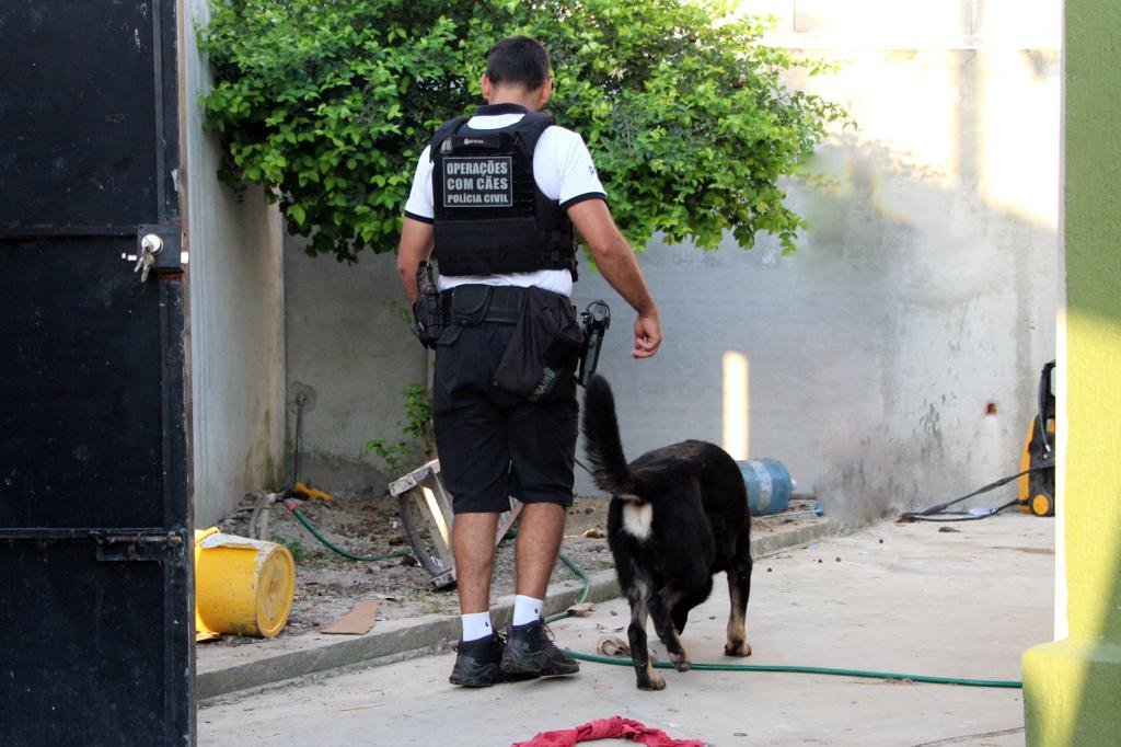 PCPR e PMPR prendem quatro pessoas em operação no Litoral do Paraná