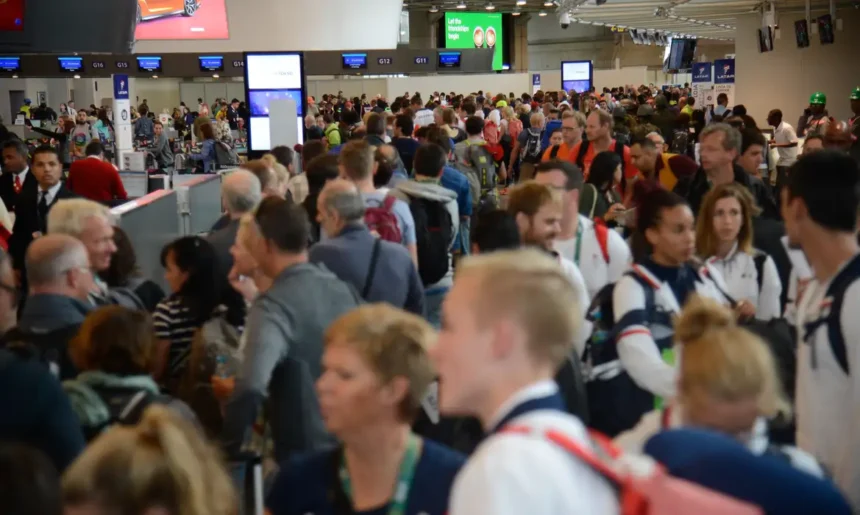 Principais aeroportos do país preveem movimento intenso no Natal