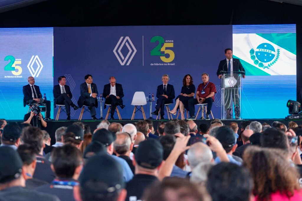 Renault do Brasil investe R$ 2 bilhões no novo SUV e celebra 25 anos no Paraná